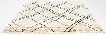 A carpet, Beni Ourain, Morocco, approx. 295 x 236 cm.