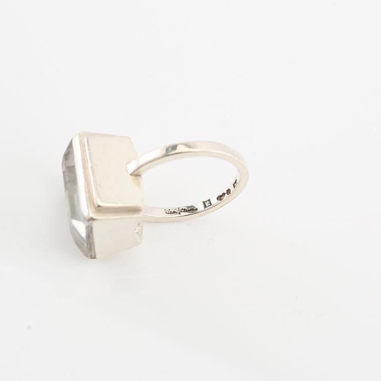 Wiwen Nilsson, ring sterling silver med trappslipad bergkristall, Lund 1947.