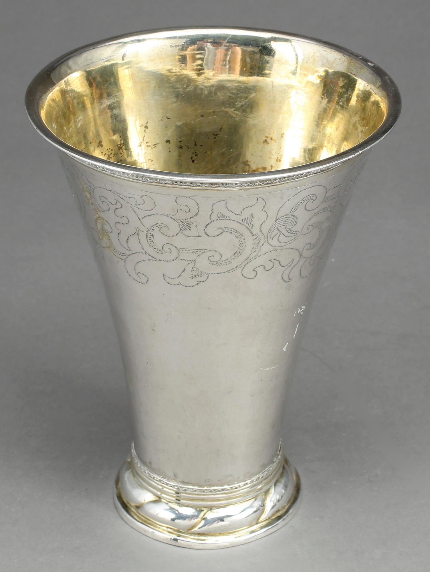 BÄGARE, silver, Carl Lemon, Uppsala, 1762. Vikt ca 389 gram.