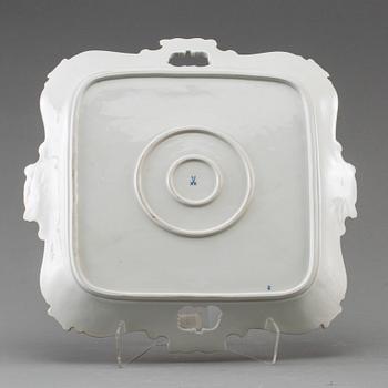 A MEISSEN TRAY, 20th century.