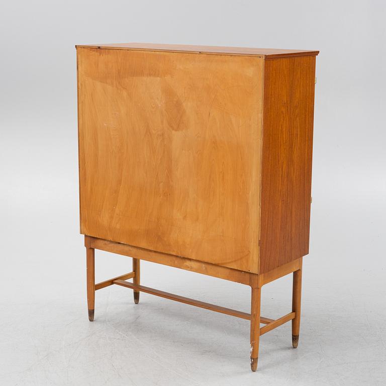 Skåp, Sverige, 1900-talets mitt.