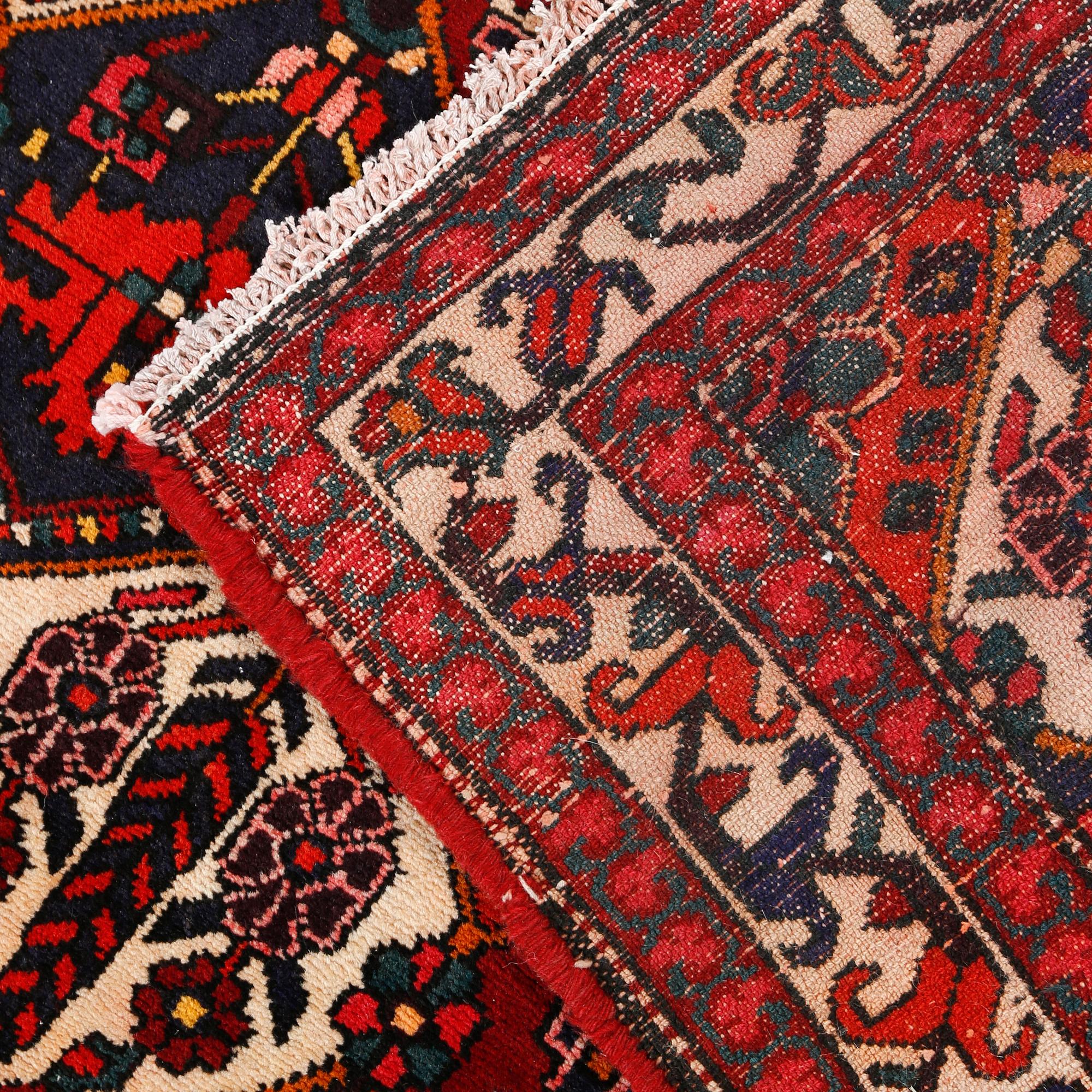 MATTA, Bakhtiari, 292 x 115 cm.