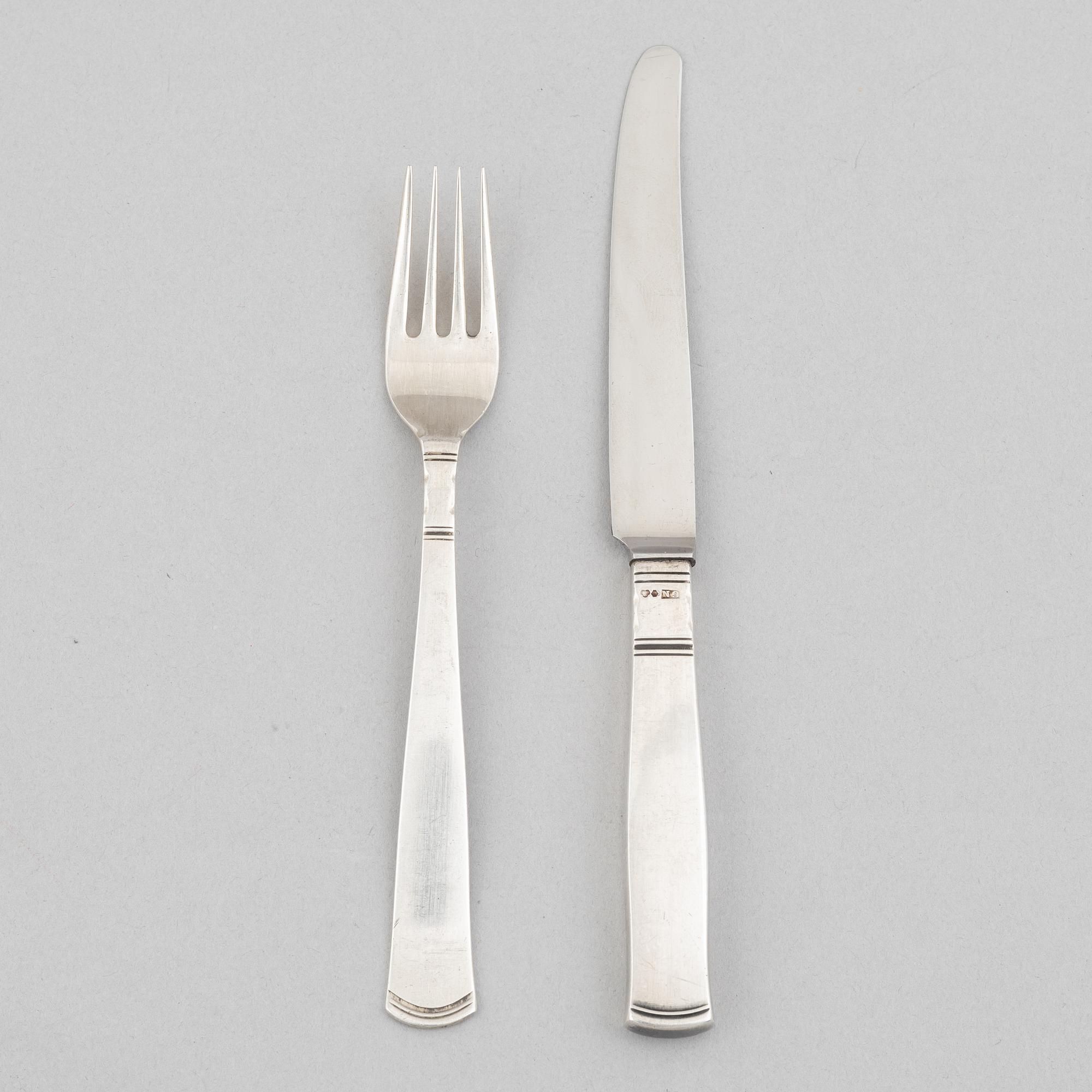 Jacob Ängman, a silver sandwich cutlery, "Rosenholm", GAB, Stockholm and Eskilstuna, some 1986 (18 pieces).