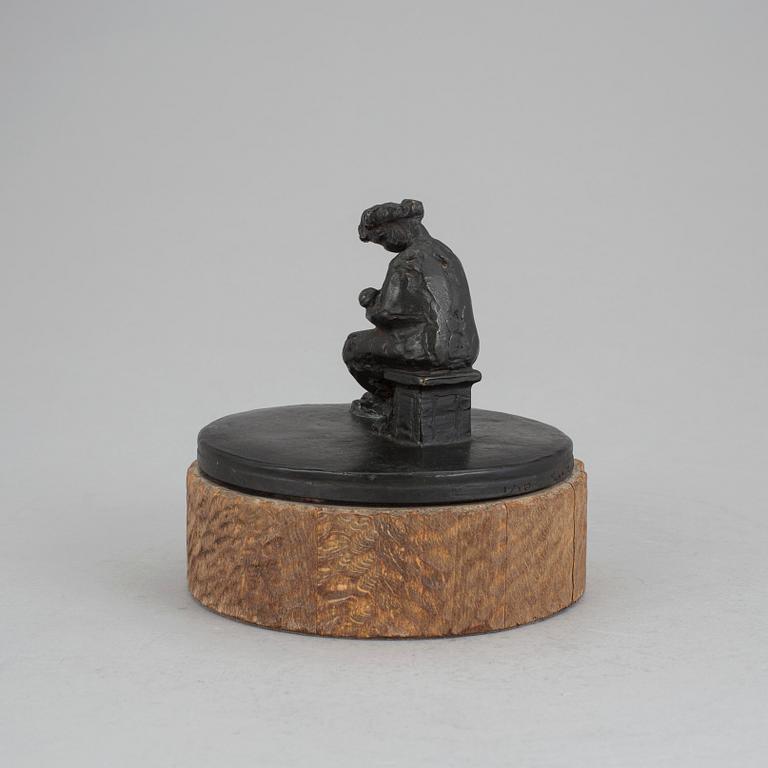 LISS ERIKSSON, skulptur. Signerad och numrerad 1/10. Gjutarstämplar Herman Bergman Fud.