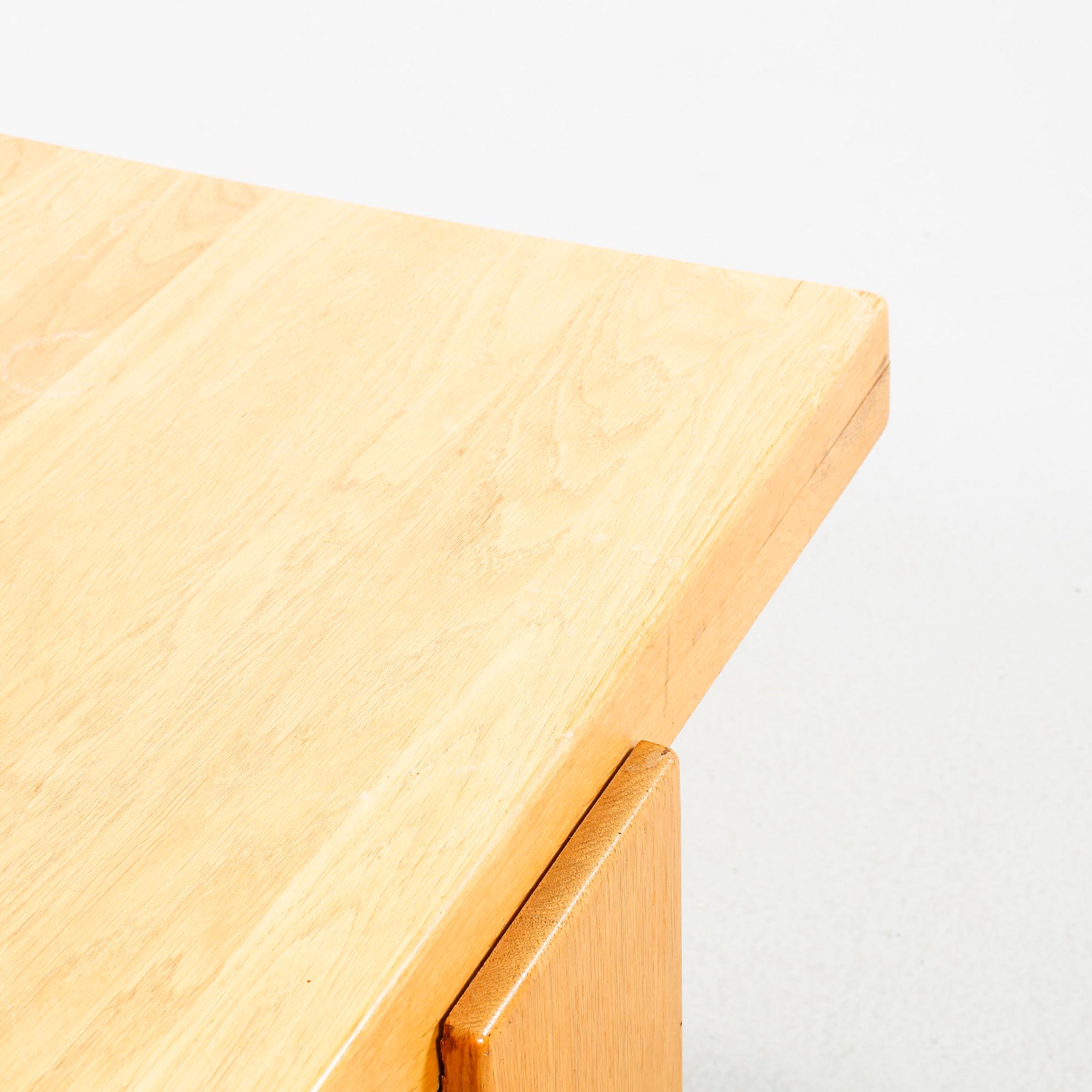 A sofa table, from the series "Kontrapunkt", designed by Yngve Ekström for Swedese Möbler AB 1968.