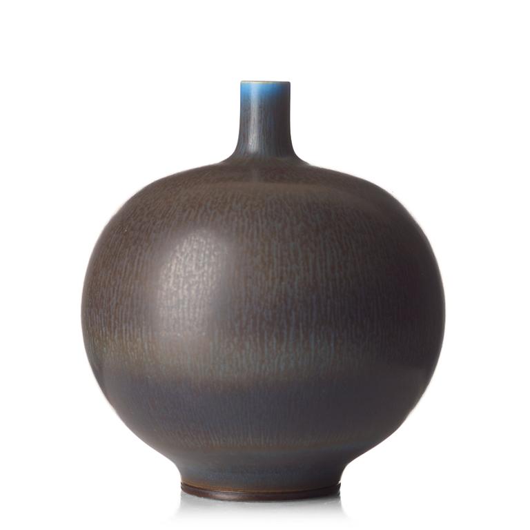 Berndt Friberg, a stoneware vase, Gustavsberg studio, Sweden 1965.