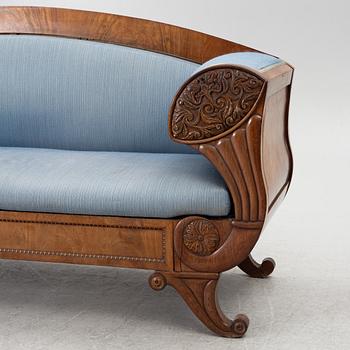 Soffa, 1800-talets första hälft. Empire.