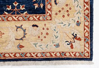 Matta, orientalisk, 302 x 202 cm.