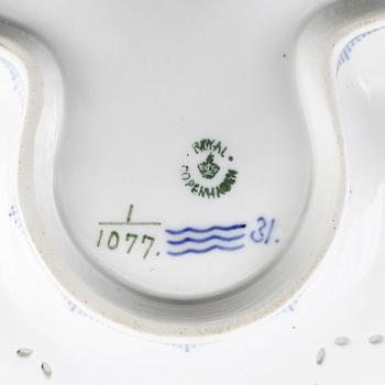 SKÅL, porslin, Royal Copenhagen.