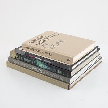 Annie Leibovitz, photo books, six volumes.