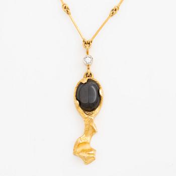 Björn Weckström, necklace "Hindam", 18K gold with spectrolite and octagon-cut diamond. Lapponia 1978.