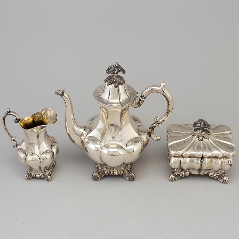 A three-piece coffee service, parcel-gilt and silver. Maker's mark CG Hallberg, Stockholm, 1925.