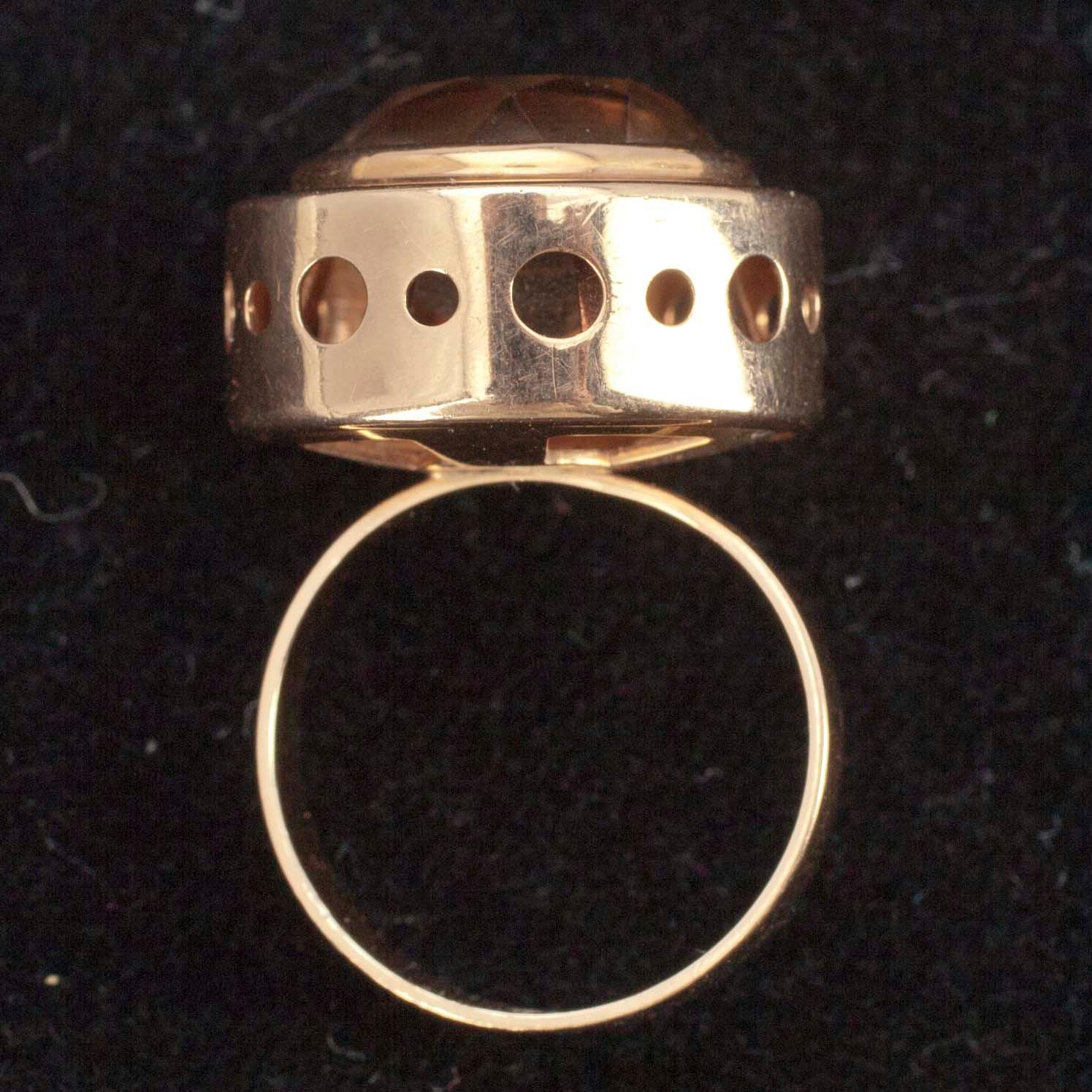 RING, guld 14K, rökkvarts, Martti Viikinniemi, Heinola 1966 samt ÖRHÄNGEN, ett par, guld 14K, rökkvarts.