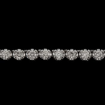 A brilliant-cut diamond straightline necklace, 3.34 cts in total.