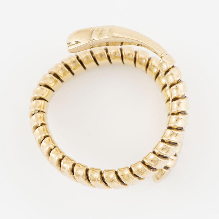 Ring, 18K gold in the form of a serpent.