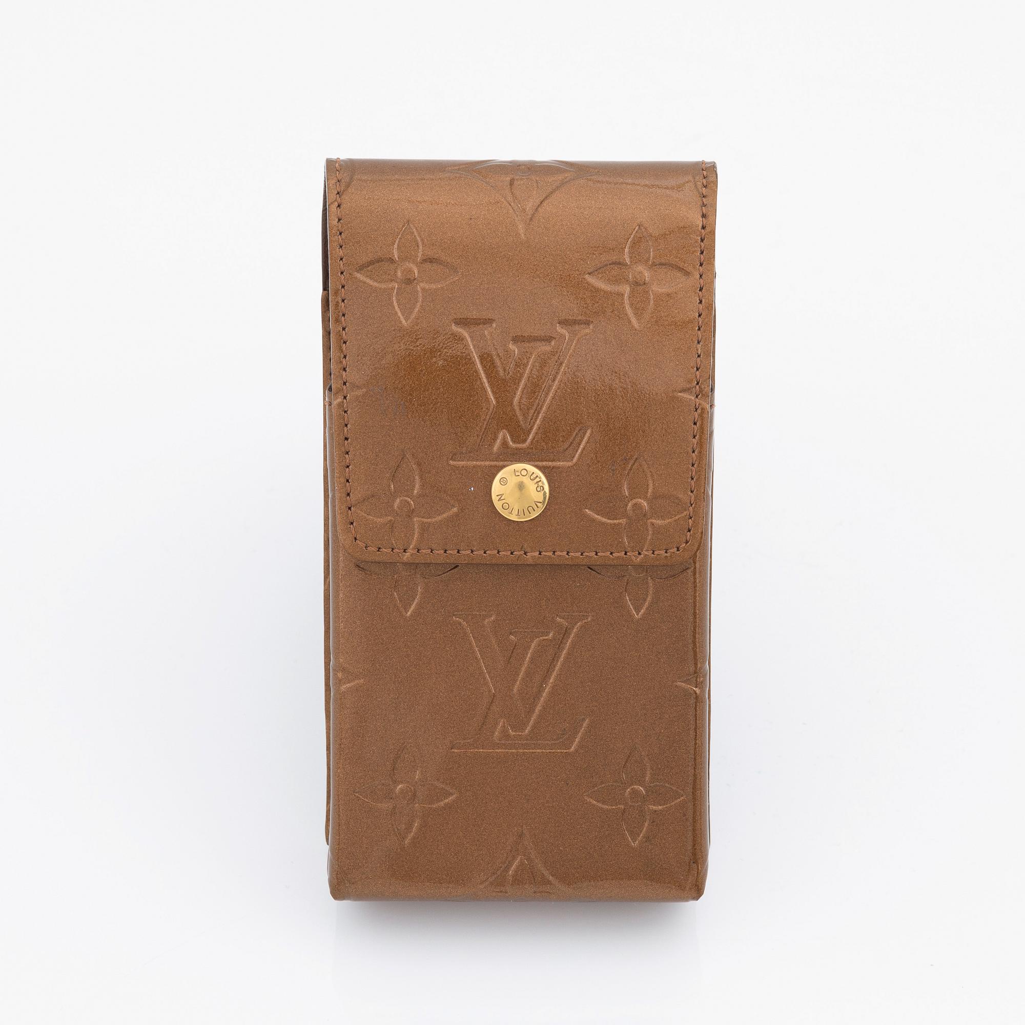 Louis Vuitton, mobilfodral/väska, 2002.