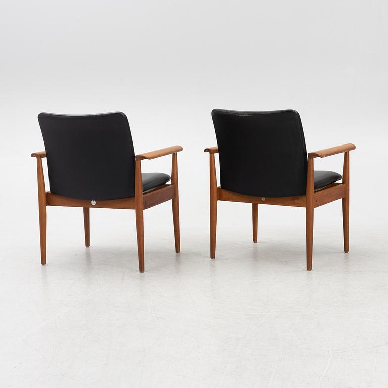 Finn Juhl, armchairs, a pair, "Diplomat", France & Søn, Denmark, second half of the 20th century.