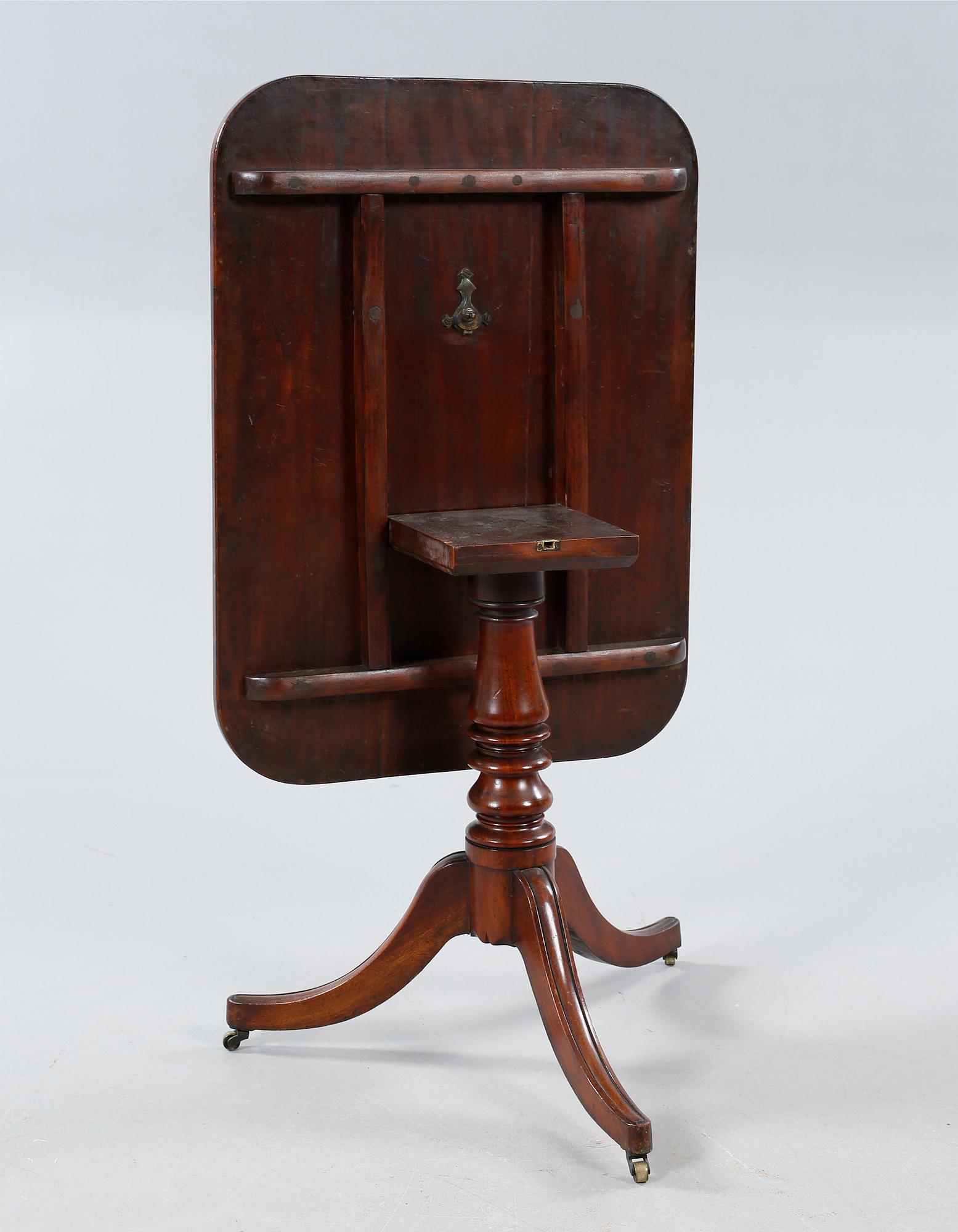 A folding chess table, 19th century.