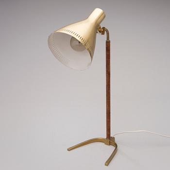 PAAVO TYNELL, bordslampa, modell 9224, Taito Oy, 1900-talets mitt.