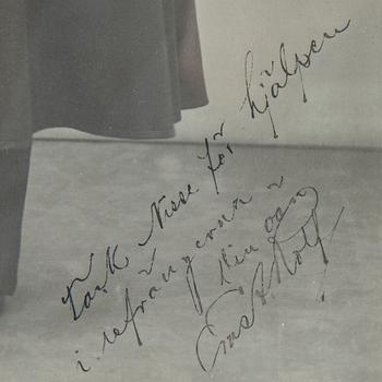 ERNST ROLF (1891-1932), egenhändigt signerat fotografi.