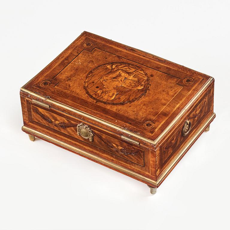 A Gustavian marquetry box with cover by G Haupt (1770-1784).