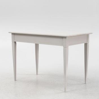 Skrivbord, gustaviansk stil, 1900-talets början.