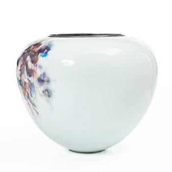 An emanel 'Shippo ware' vase, Ando Jubie studio mark, Japan, Meiji (1868-1912) or early Taishō (1912-1926).