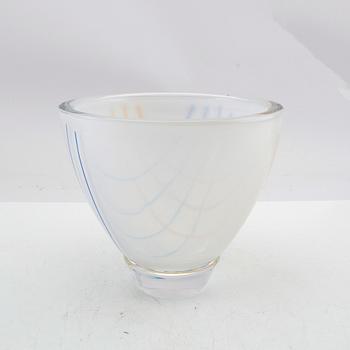 Berit Johansson, bowl signed and dated Orrefors 83.