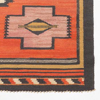 A carpet flat weave, c 607 x 300 cm, possibly Johanna Brunssons Vävskola.