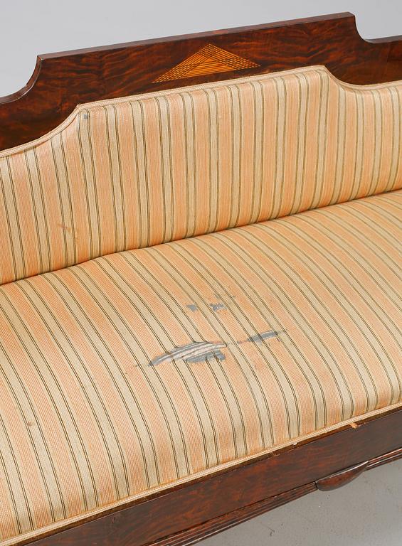 SOFFA, senempire, omkring 1800-talets mitt.