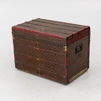 Louis Vuitton, Trunk, circa 1900.