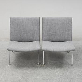Hans J Wegner, a apir of 'Kastrup Airport Lounge Chair' for AP stolen.