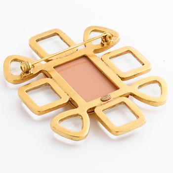 A Chanel Brooch, spring 1996.
