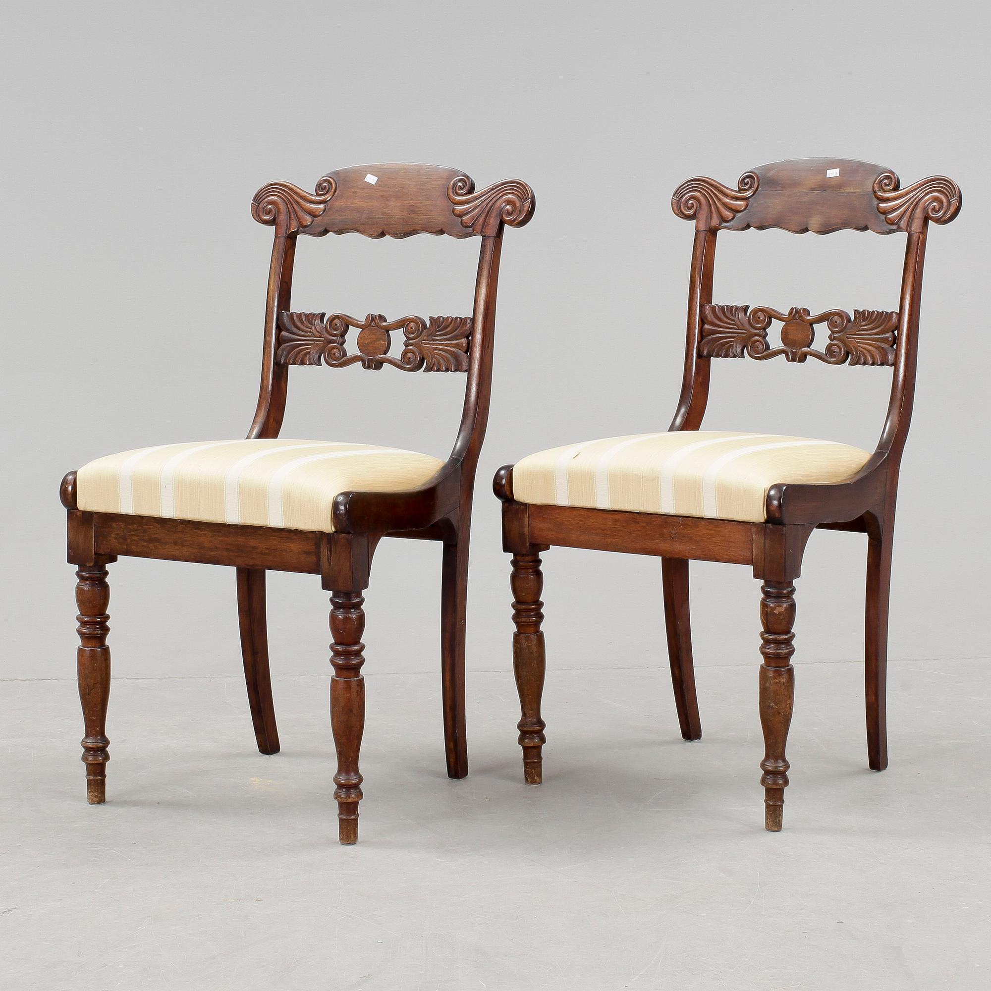 STOLAR, ett par, Karl Johan, 1800-talets första hälft.