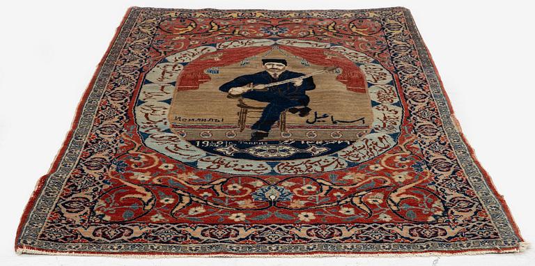An antique pictorial Tabriz, Northwest Persia, c. 125 x 85 cm.