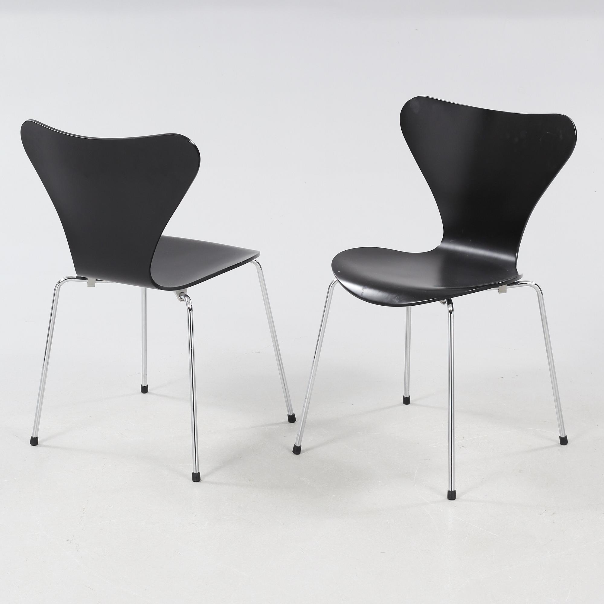 STOLAR, 6 st, "Sjuan", Arne Jacobsen, Fritz Hansen, 2002.