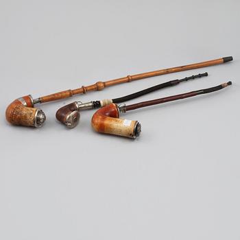LÅNGPIPOR, 3 st, sjöskum, 1800-tal.
