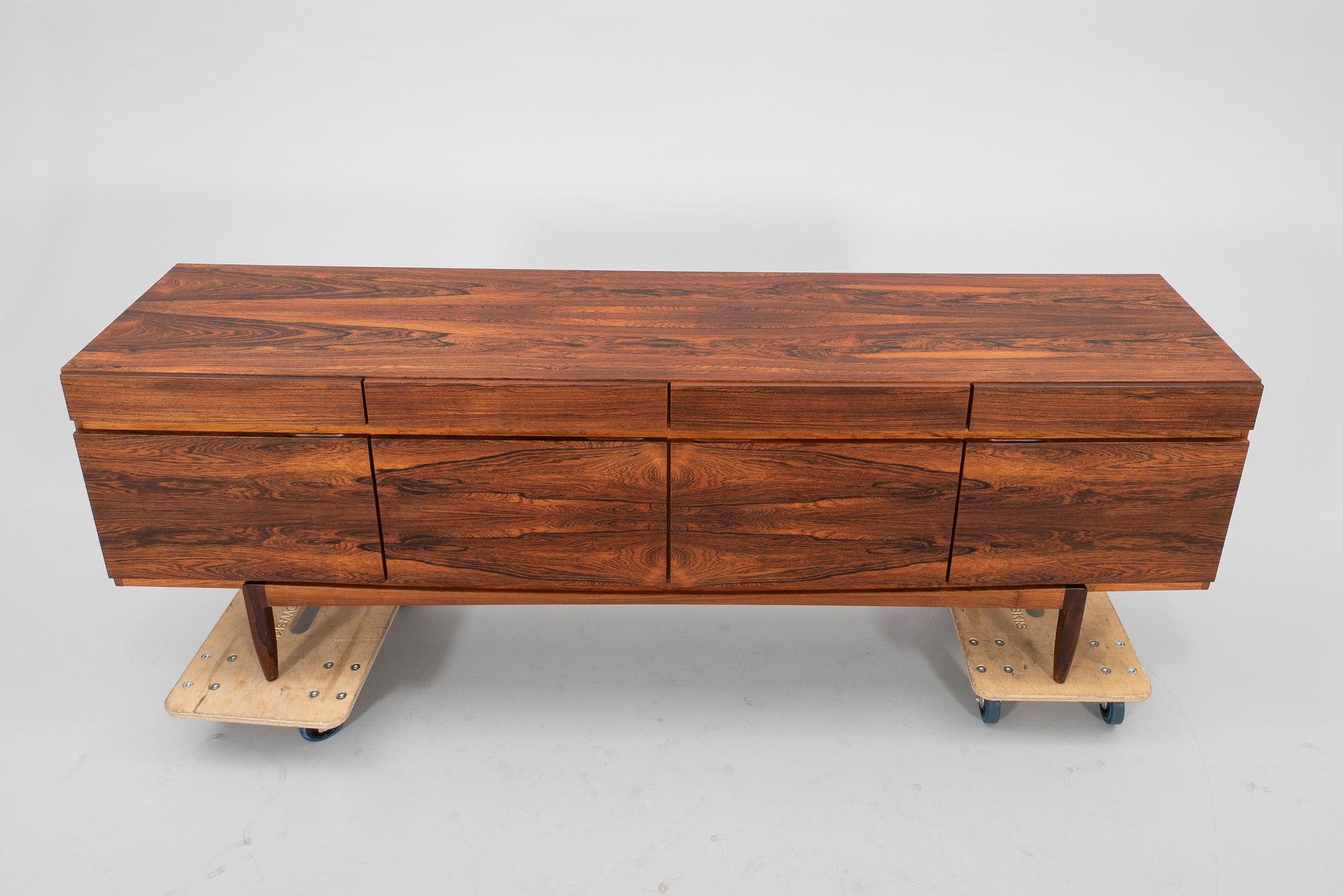 Ib Kofod Larsen, sideboard 1970-tal.