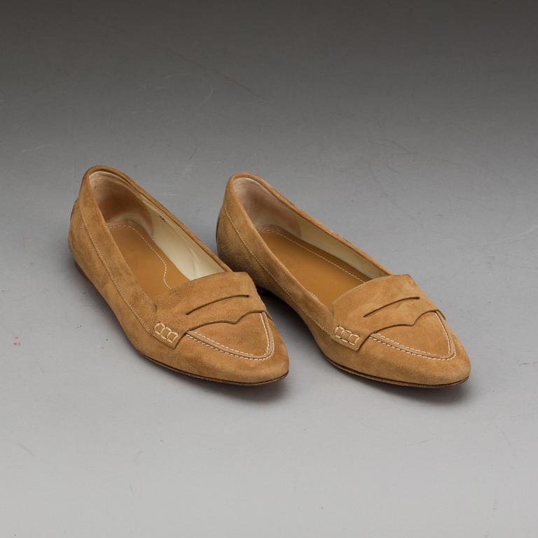 SKOR, Tod's.