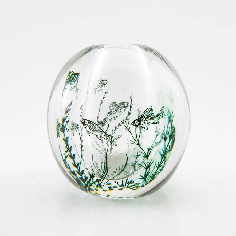 Edward Hald, vase "Fish Grail" Orrefors. 1955.
