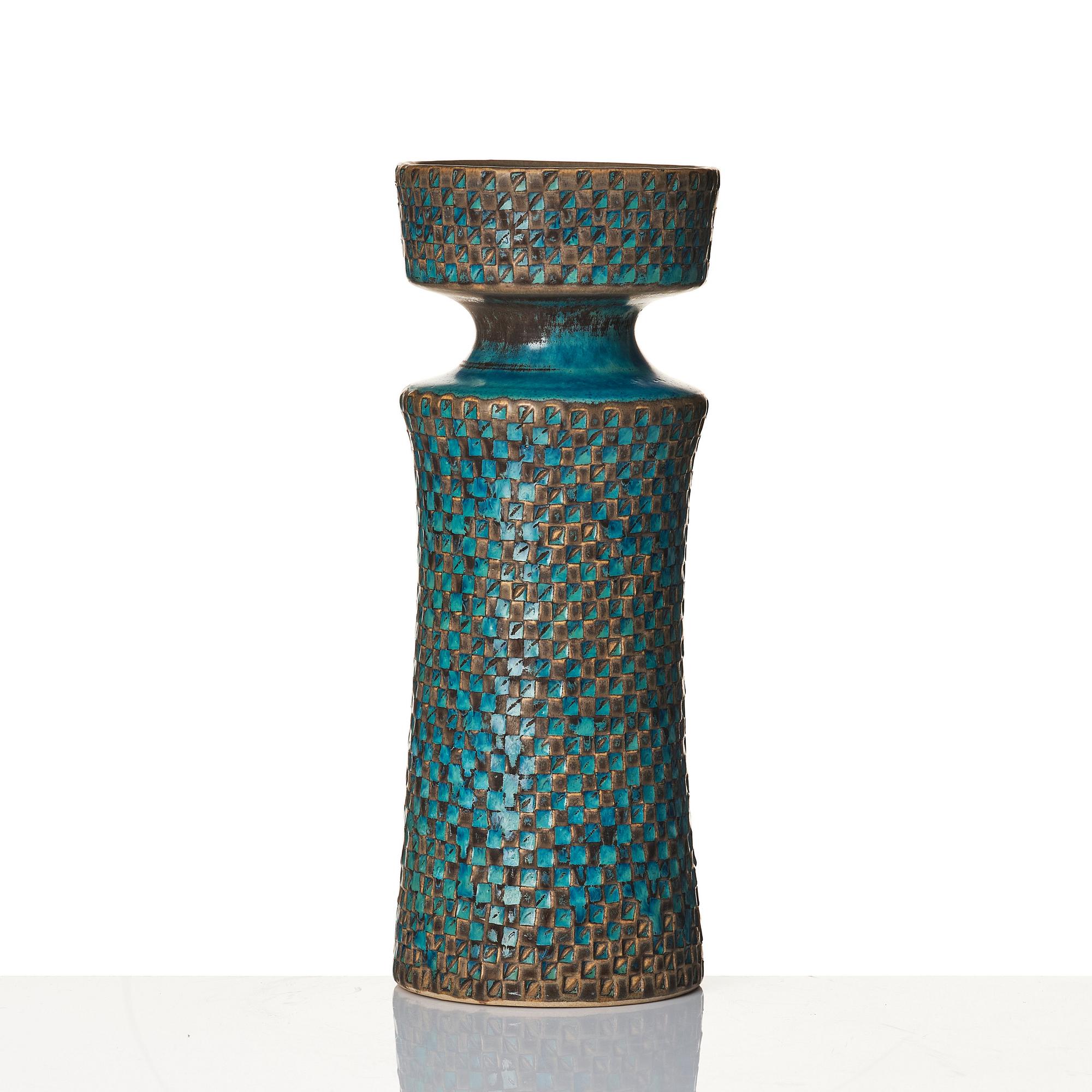 Stig Lindberg, a stoneware vase, Gustavsberg studio, Sweden 1962.