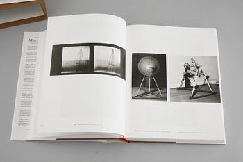 ARTURO SCHWARTZ, vol I, II "The complete works of Marcel Duchamp", expanded version, Thames and Hudson, London, 1997.