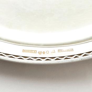 Atelier Borgila, a sterling silver lidded dish, Stockholm 1974.