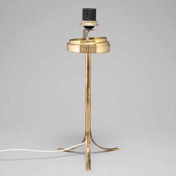 A brass table lamp, model nr 2349 'Kinabollen', by Josef Frank, Firma Svenskt Tenn.