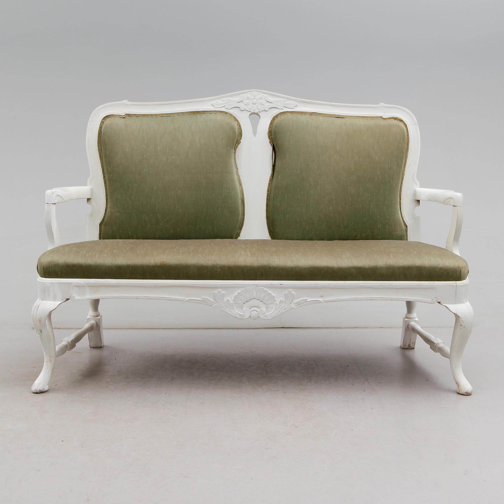 SOFFA, rokokostil, 1900-talets första hälft.