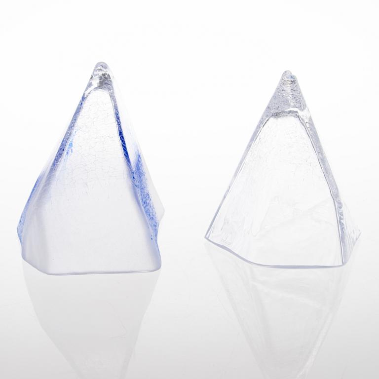 SINI MAJURI, two glass sculptures signed Sini Majuri 2018.