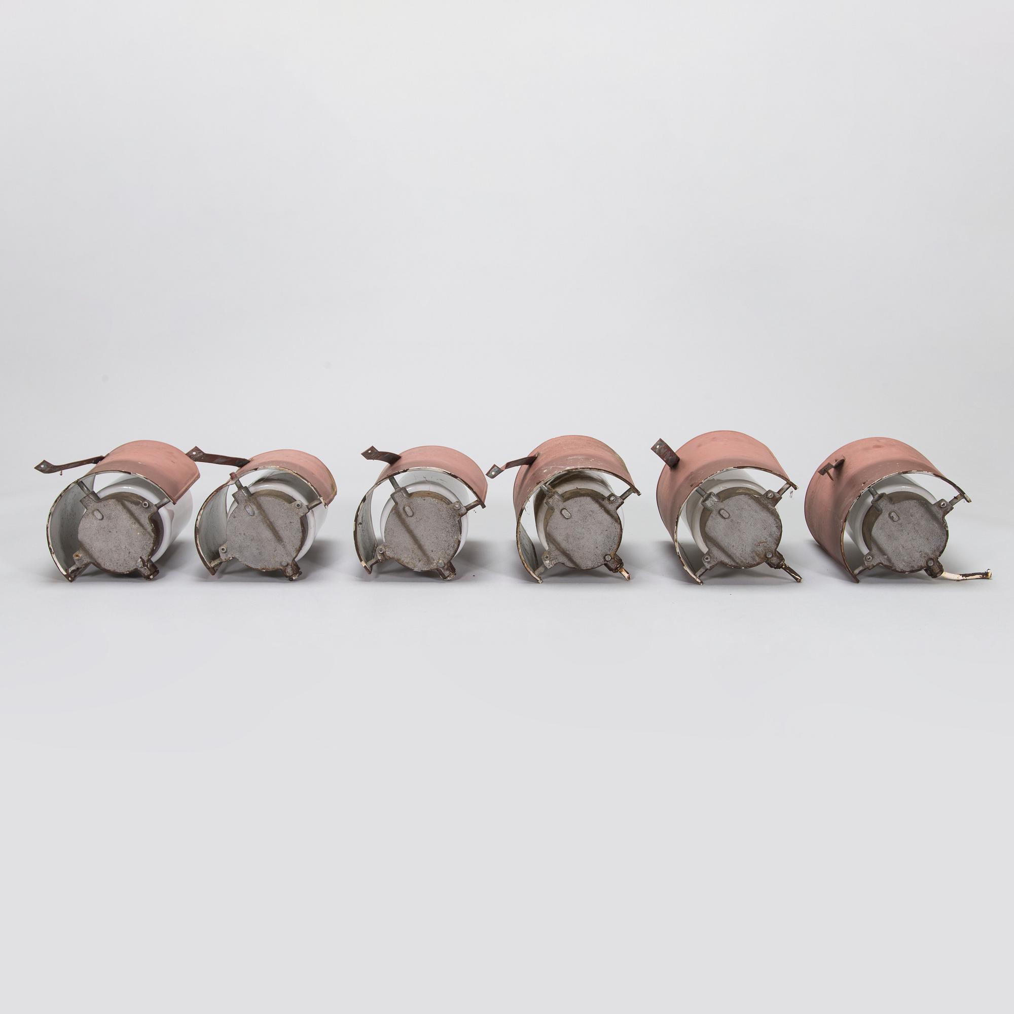 Paavo Tynell, Six mid-20th-century wall lights / outdoor use '7307' for Idman.