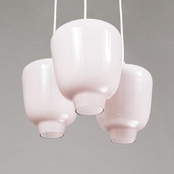 Lisa Johansson-Pape, a mid-20th-century ' 66-009/3' pendant light for Stockmann Orno.