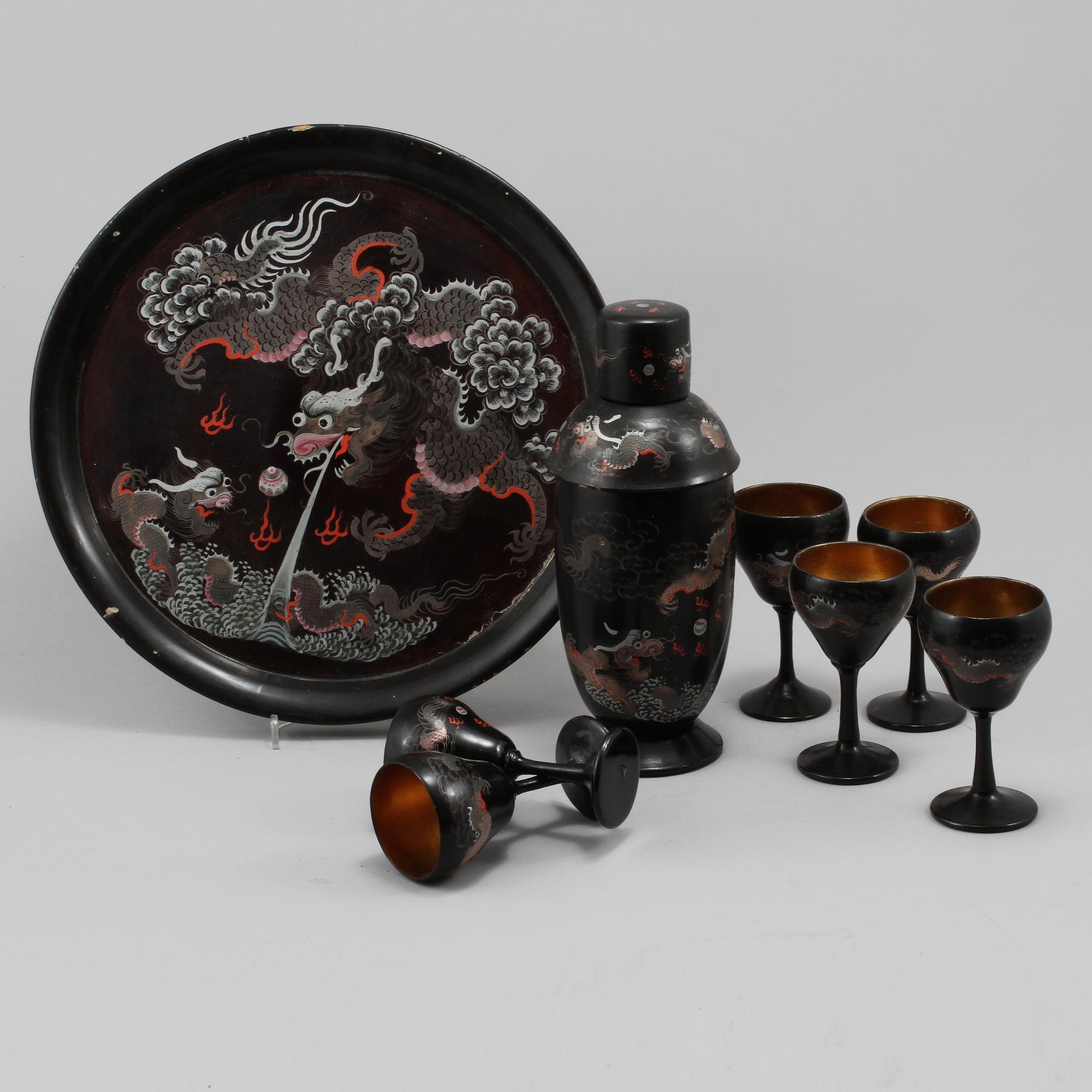COCKTAILSET, 8 delar, bemålat trä, Kina, 1900-tal.
