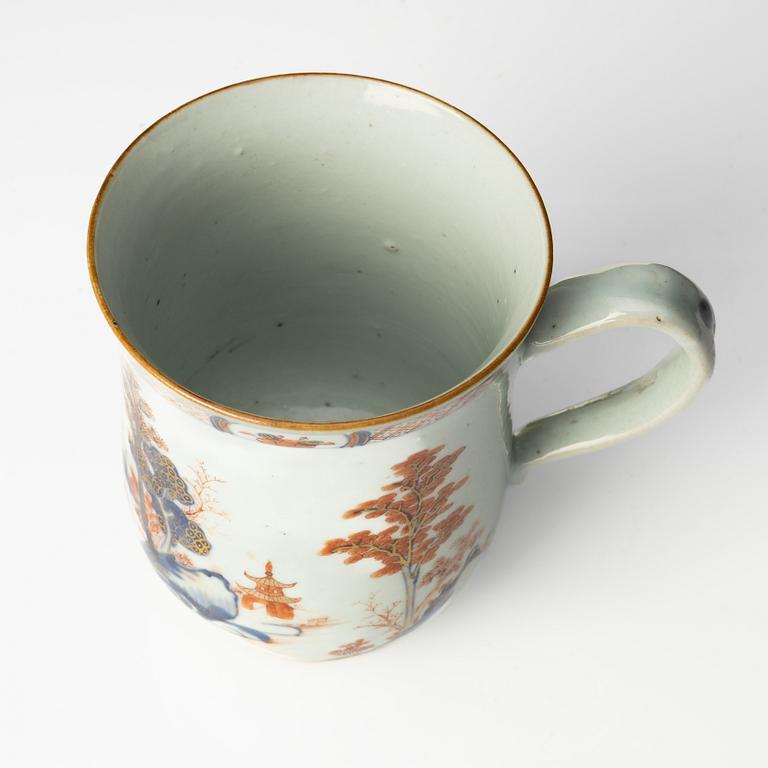 Tallrikar, nio stycken, kompaniporslin. Qingdynastin, Qianlong (1736-95).